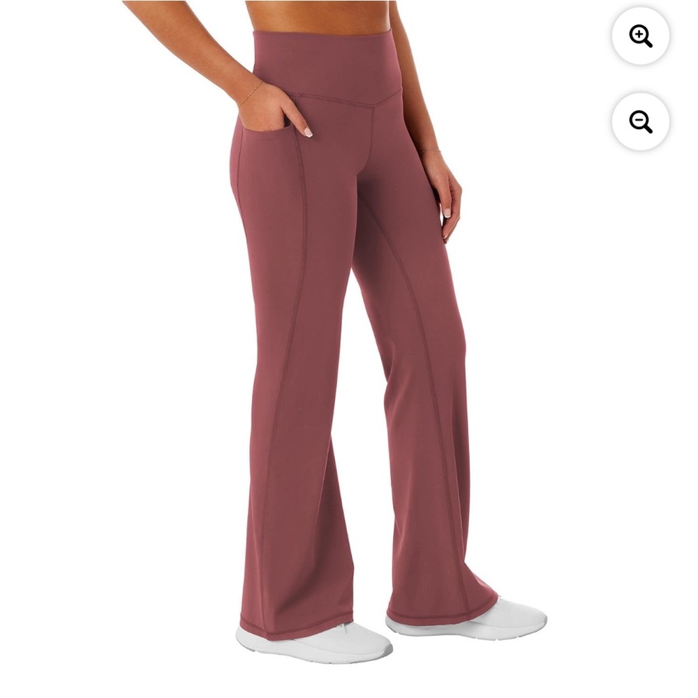Ladies yoga. flares, moisturing  dusty rose  color size small Dusty Rose color